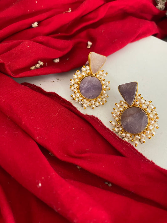 AAKIRTI STUDS